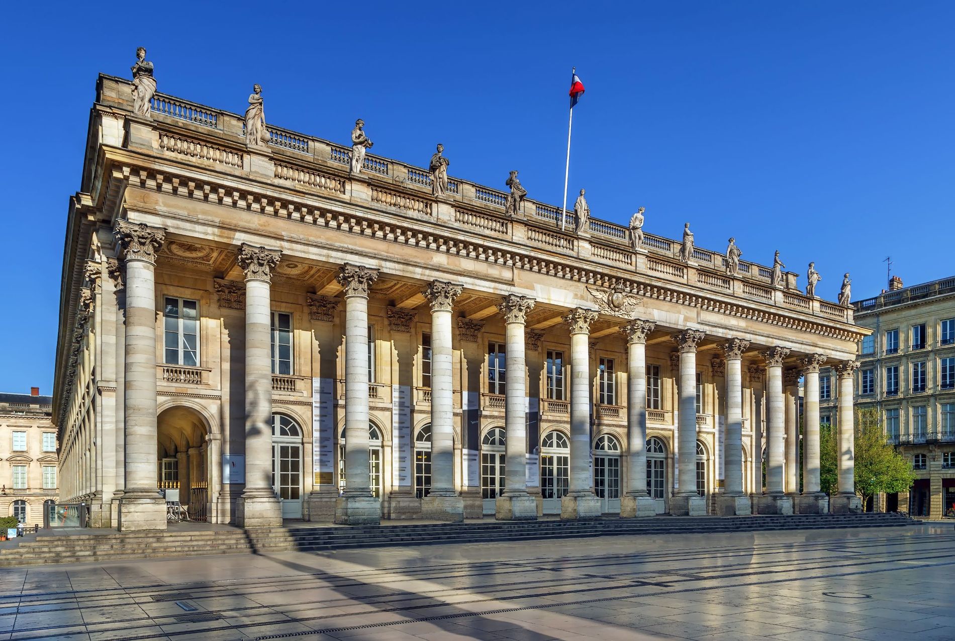 Bordeaux gallery 8.jpeg